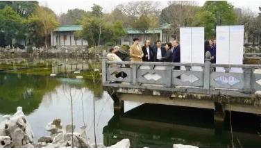 簡訊｜江陰市副市長金丹菁帶隊赴<a href=http://m.zfojg.cn target=_blank class=infotextkey><a href=http://m.zfojg.cn target=_blank class=infotextkey>雙良</a>環(huán)境</a>考察調(diào)研